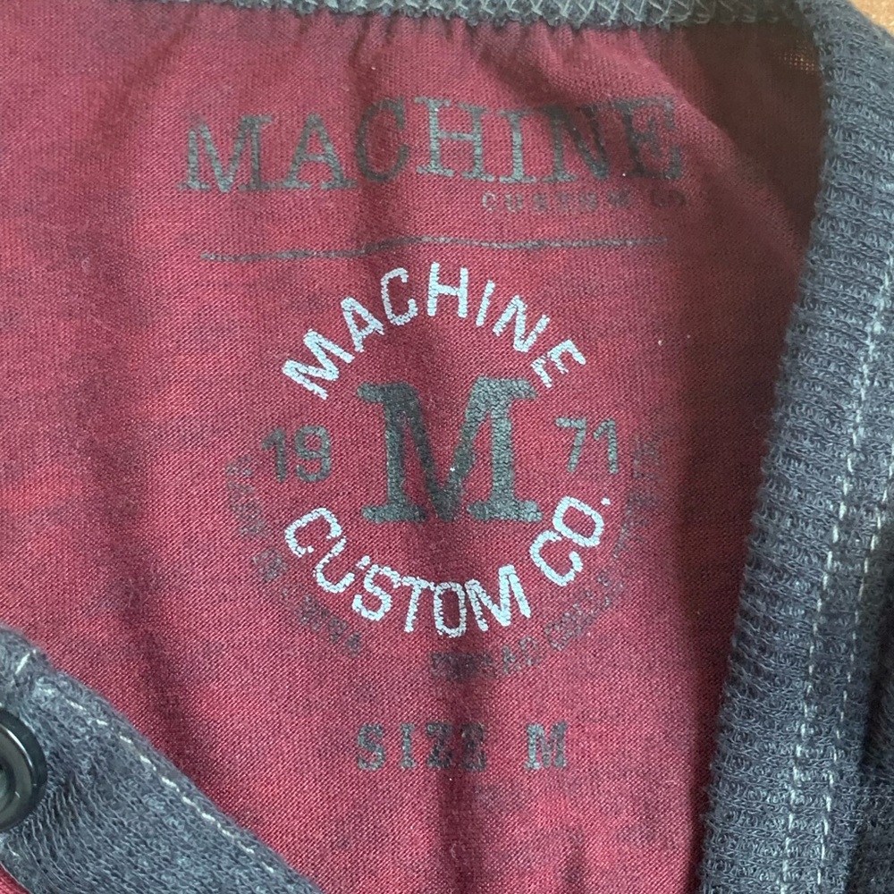 Machine Custom Co Mens Button Up Lightweight Shirt Medium - Picture 3 of 4
